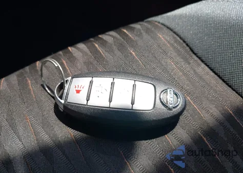 2017 Nissan Rogue Sv из США, поврежденный, VIN 5N1AT2MV3HC856279